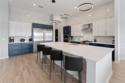 Luxury Villa Photo #11