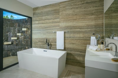 Luxury Villa Photo #27