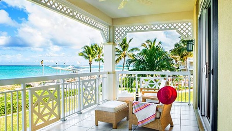 2 BDM Oceanfront Suite at Alexandra Resort