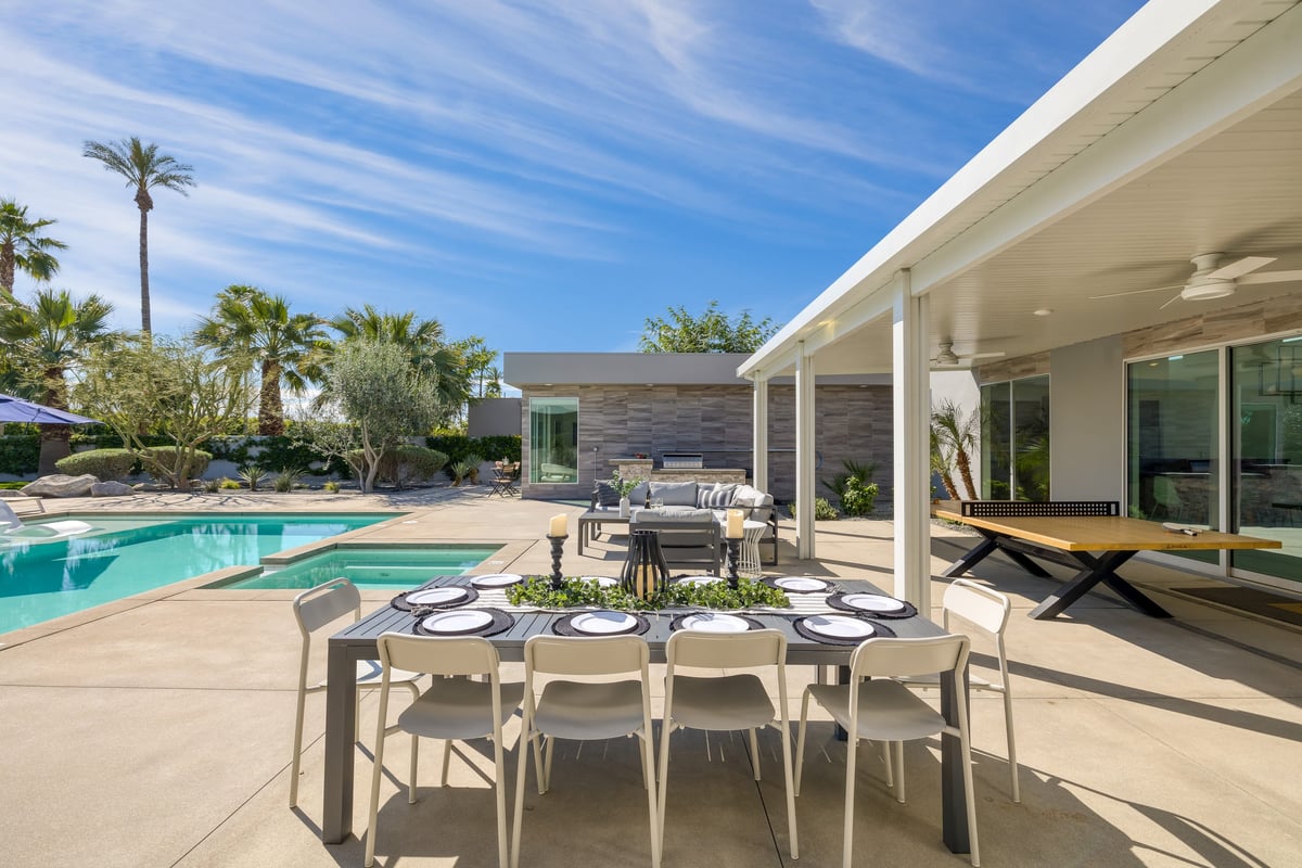 Festival Paradise Retreat