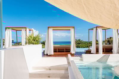 Luxury Villa Photo #3