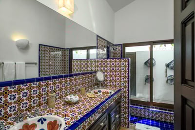 Luxury Villa Photo #31