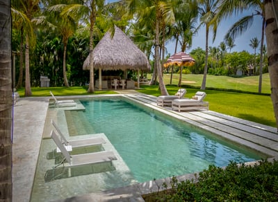 Luxury Villa Photo #8