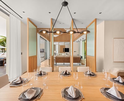 Luxury Villa Photo #27