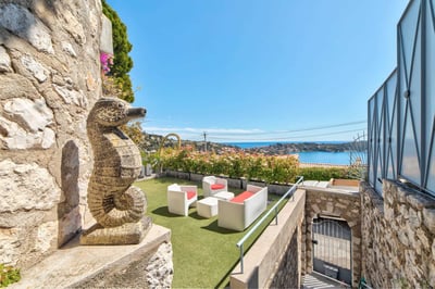 Luxury Villa Photo #9