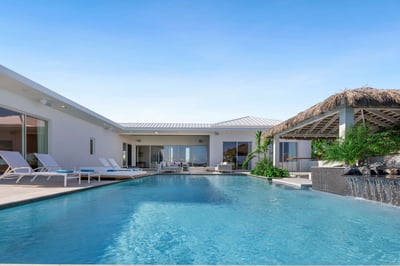 Luxury Villa Photo #20