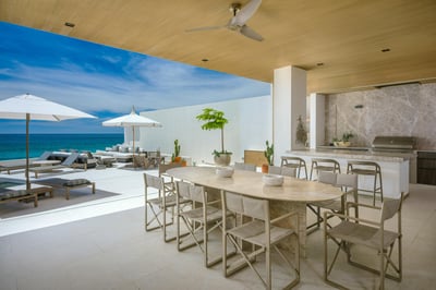 Luxury Villa Photo #21