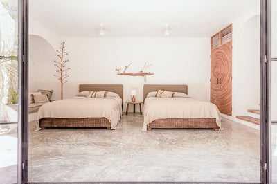Luxury Villa Photo #42