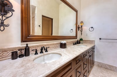 Luxury Villa Photo #76