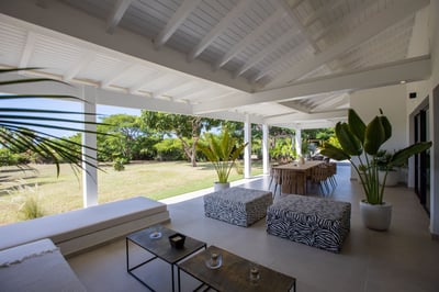 Luxury Villa Photo #20