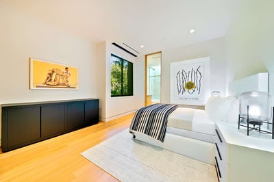 Luxury Villa Photo #57