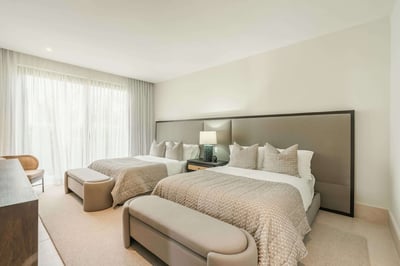 Luxury Villa Photo #42