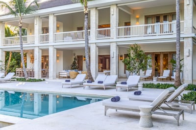 Luxury Villa Photo #6