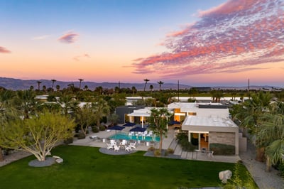 Luxury Villa Photo #2