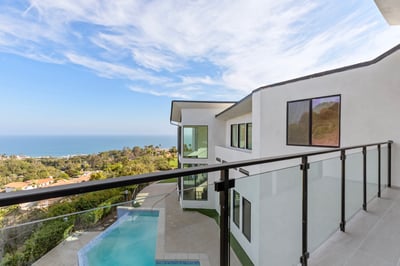 Luxury Villa Photo #18