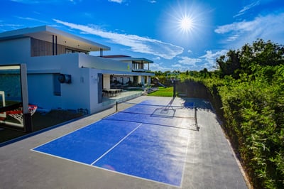 Luxury Villa Photo #18