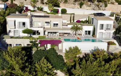 Luxury Villa Photo #41