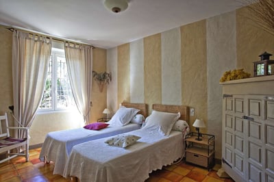 Luxury Villa Photo #31