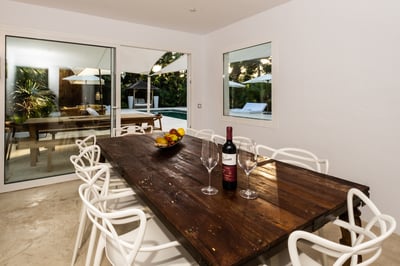 Luxury Villa Photo #19