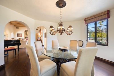 Luxury Villa Photo #21