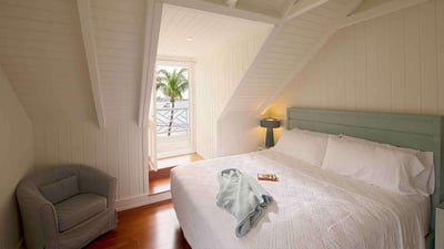 Luxury Villa Photo #13