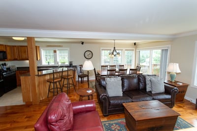 Luxury Villa Photo #3