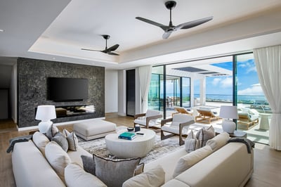 Luxury Villa Photo #10