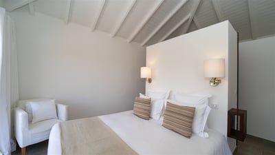 Luxury Villa Photo #17