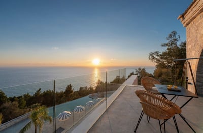 Luxury Villa Photo #17