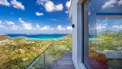 Luxury Villa Photo #10