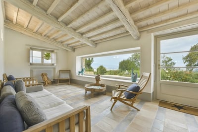Luxury Villa Photo #21