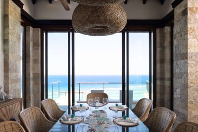 Luxury Villa Photo #21