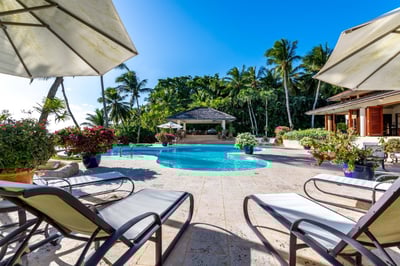 Luxury Villa Photo #10