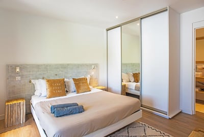 Luxury Villa Photo #18
