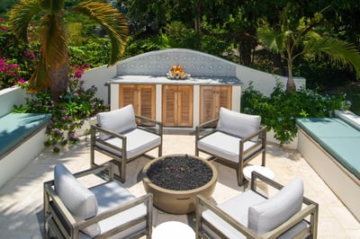 Luxury Villa Photo #6