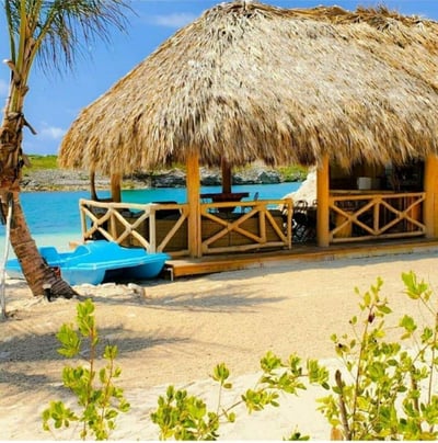 Luxury Villa Photo #30