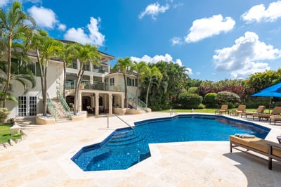 Luxury Villa Photo #4