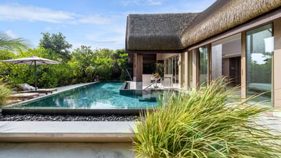 Luxury Villa Photo #5