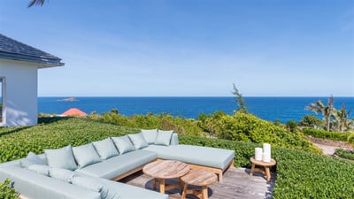Luxury Villa Photo #10