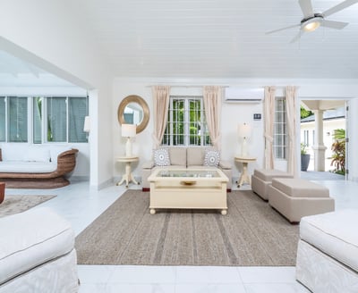 Luxury Villa Photo #8