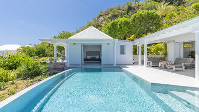Luxury Villa Photo #13