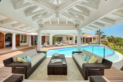 Luxury Villa Photo #5
