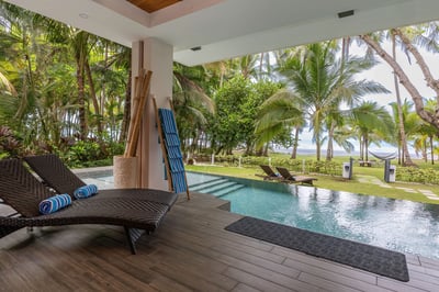 Luxury Villa Photo #29