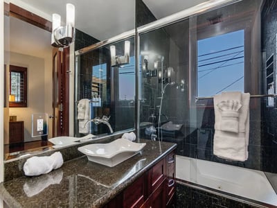 Luxury Villa Photo #42