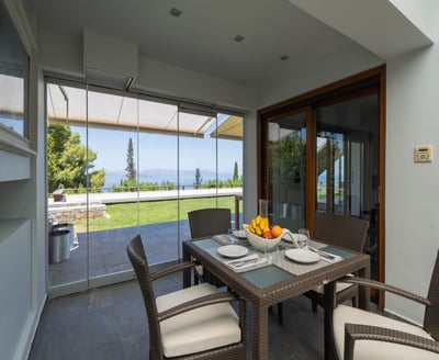 Luxury Villa Photo #23