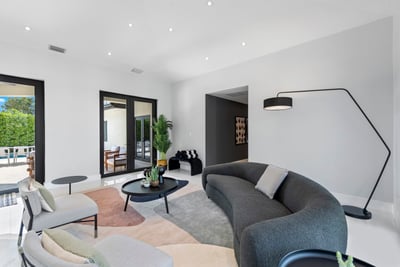 Luxury Villa Photo #24