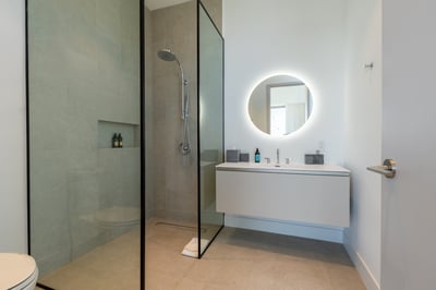 Luxury Villa Photo #40