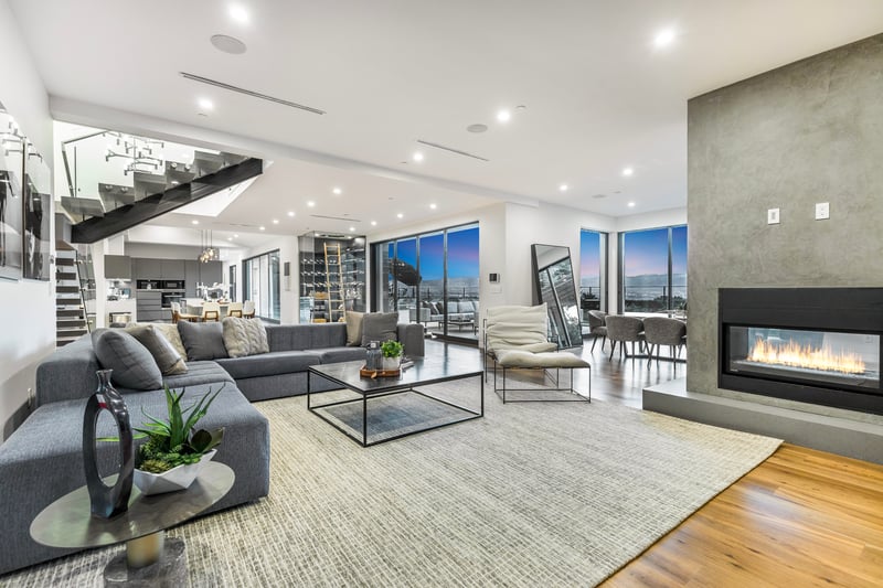 Skyline Luxury Haven