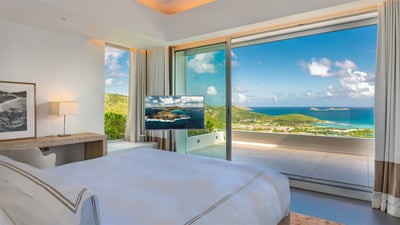 Luxury Villa Photo #36