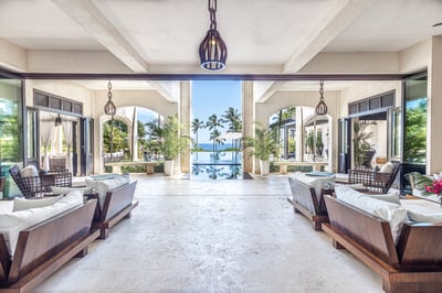 Luxury Villa Photo #25